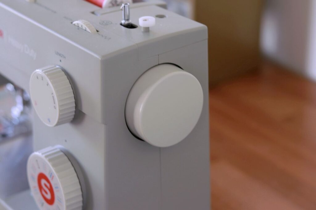 sewing machine handwheel