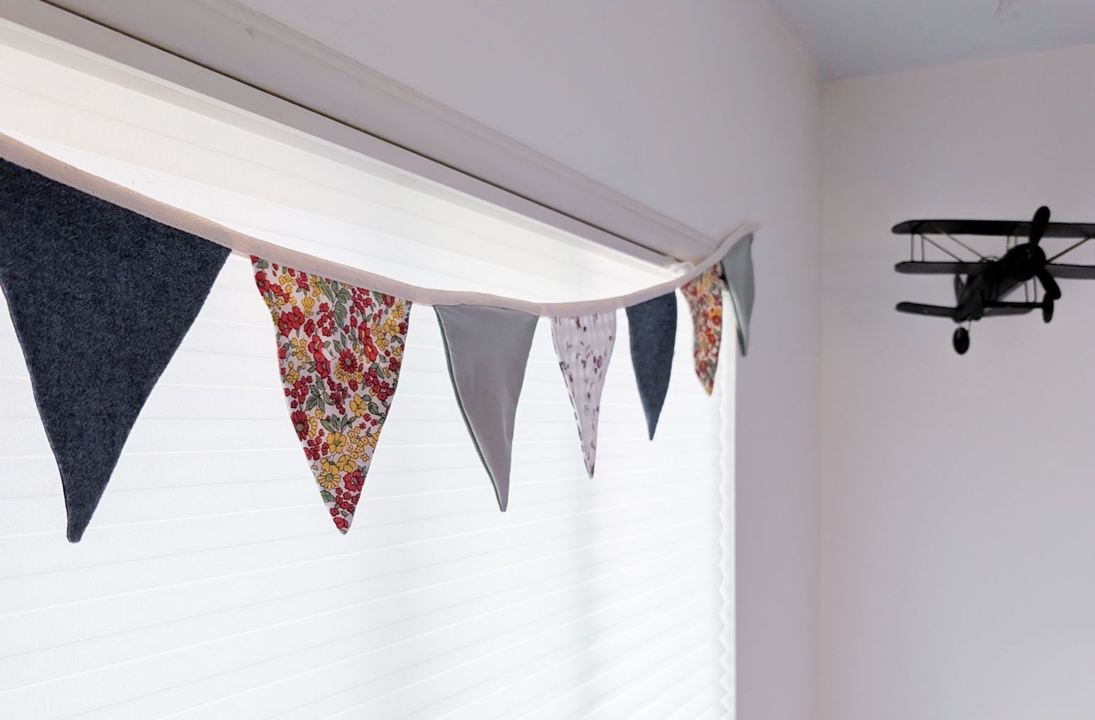 DIY Reversible Bunting Garland